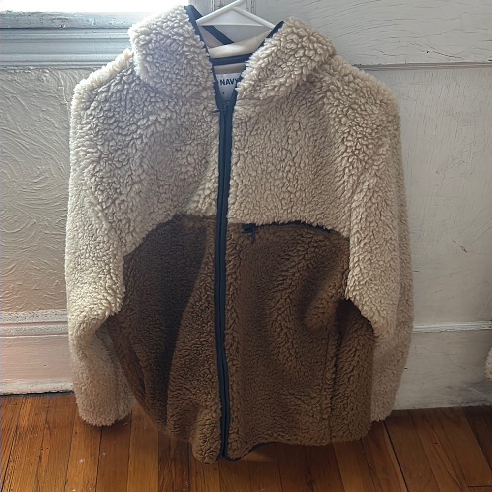 Old Navy Teddy Jacket in Cream and Brown with Plush Material and High Collar